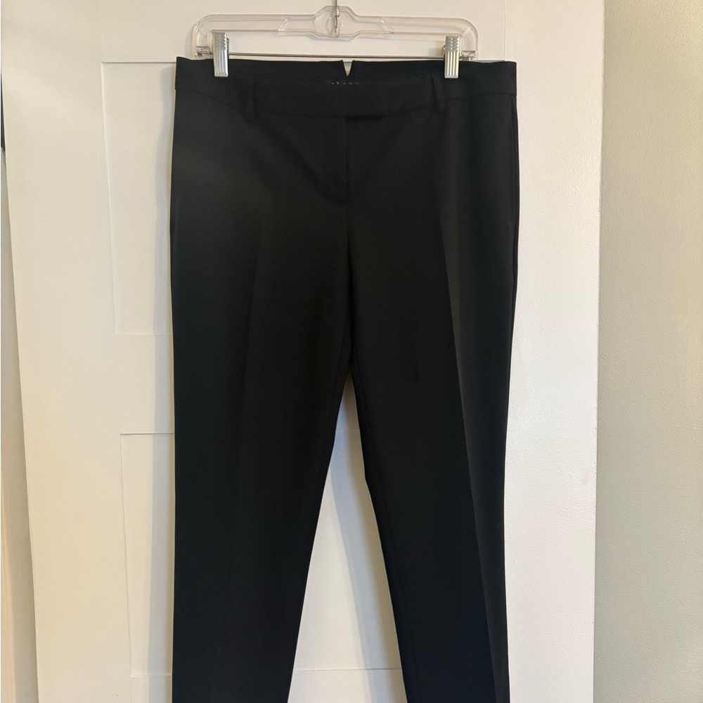 Theory black wool slacks trousers pants w/ pockets Straight leg low rise size 10